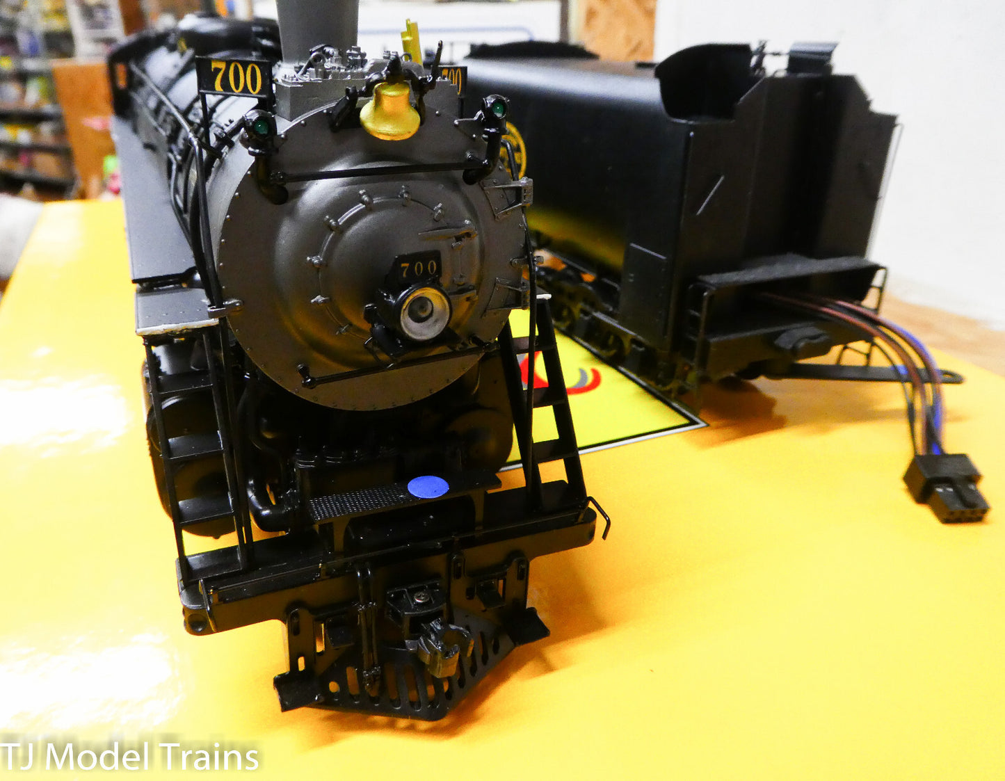 Sunset Models #700 E-1 SP&S 4-8-4 (3 Rail) AC Tested Runs Great with Sound