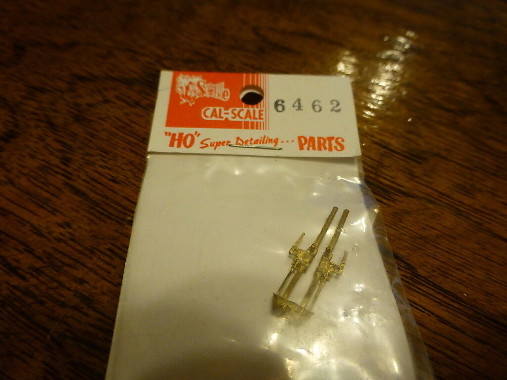 Cal-Scale HO #6462 Starter Valves R&L W&LE (Brass) Cast