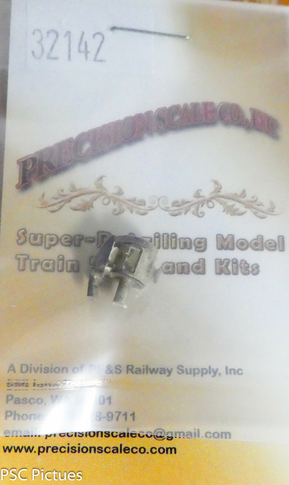 Precision Scale HO #32142 Headlight, Less Visor, Sunbeam Electric, 0-6-0T (Brass