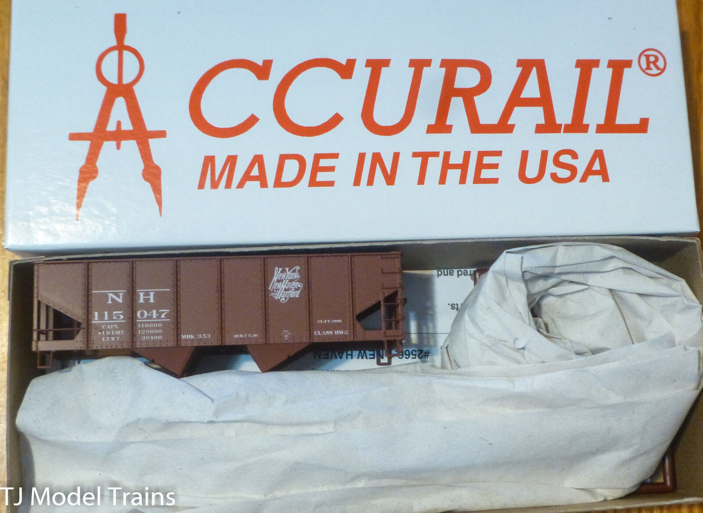 Accurail HO #2566.1 (Rd #115047) 55 Ton USRA Hopper (Plastic Kit)