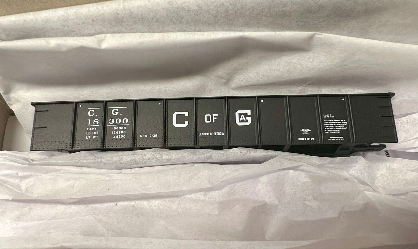 Accurail HO #81731 Central of Georgia (41' Steel Gondola #18300) Plastic Kit