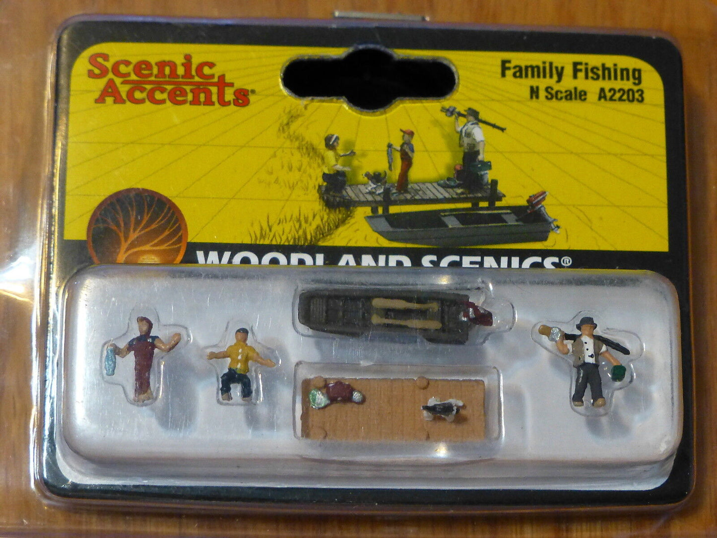 Woodland Scenics N #2203 Family Fishing