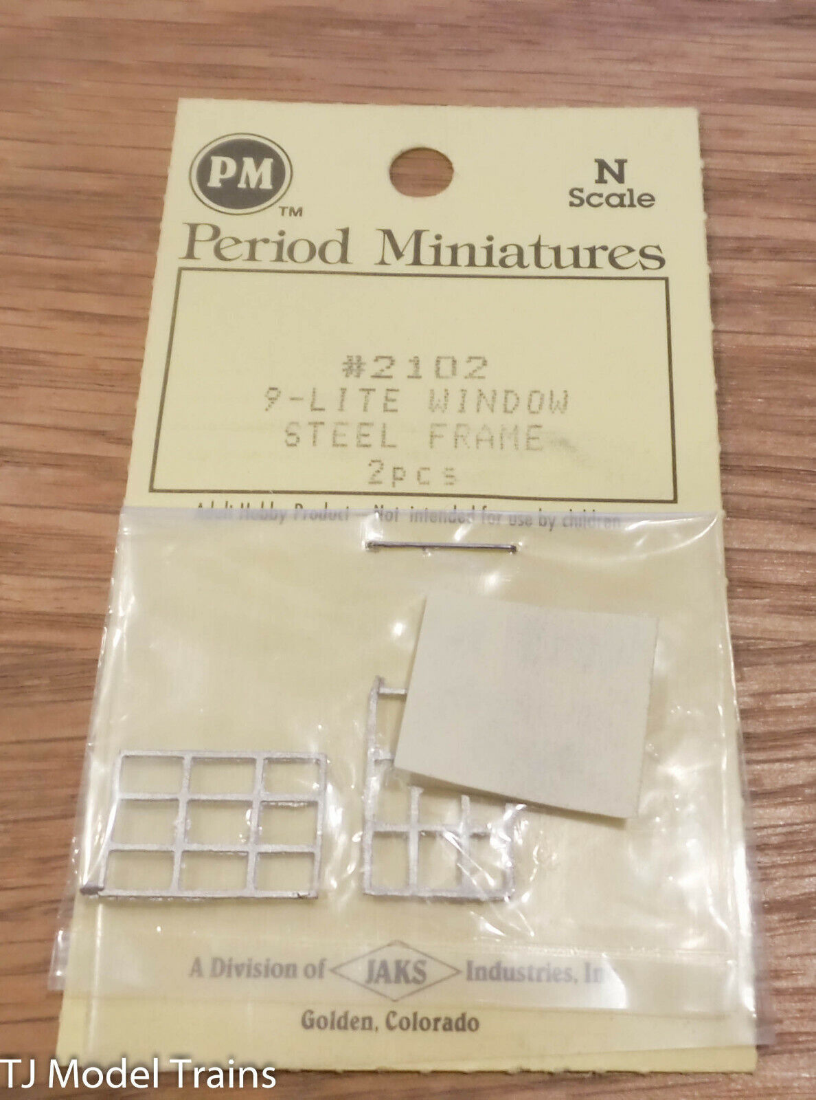 Period Miniatures N #2102 9-LITE WINDOW STEEL FRAME 2pcs
