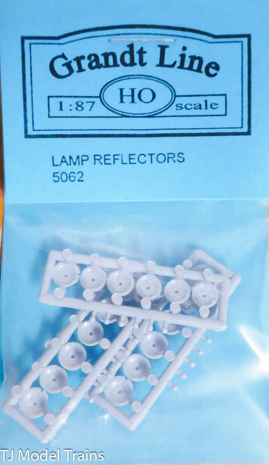 Grandt Line HO #5062 Lamp Reflectors w/Bulbs (Nonoperating) -- Gray pkg(18)