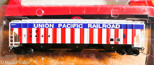 InterMountain HO #453102-01 Union Pacific - Bicentennial (4750 Cu. Ft. Rib-Side