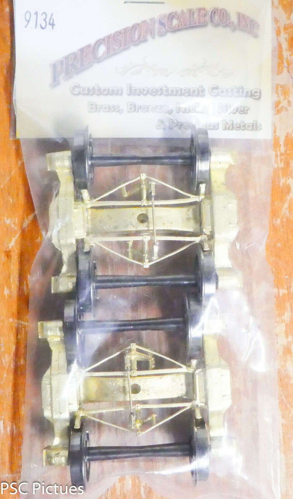 Precision Scale O #9134 Trucks, AAR Bettendorf 70-Ton Freight, Fully Sprung & Eq