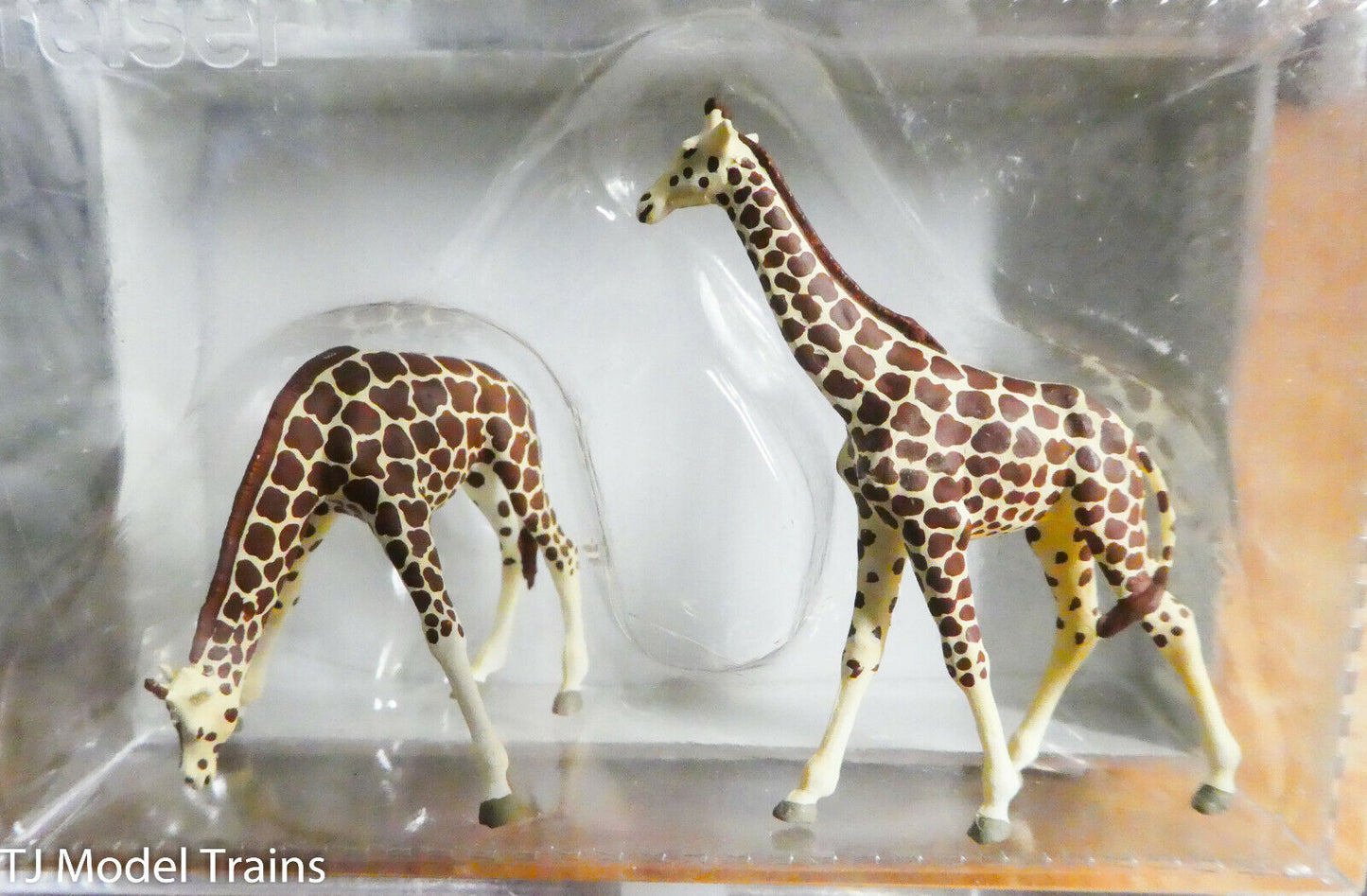 Preiser HO #20385 Animals -- Giraffes (1:87th Scale) Can be used in any Scale