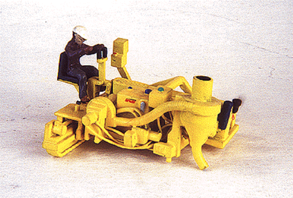 Custom Finishing Models HO #7035 Nordco Ride-On Adzer (Single Track) (kit)
