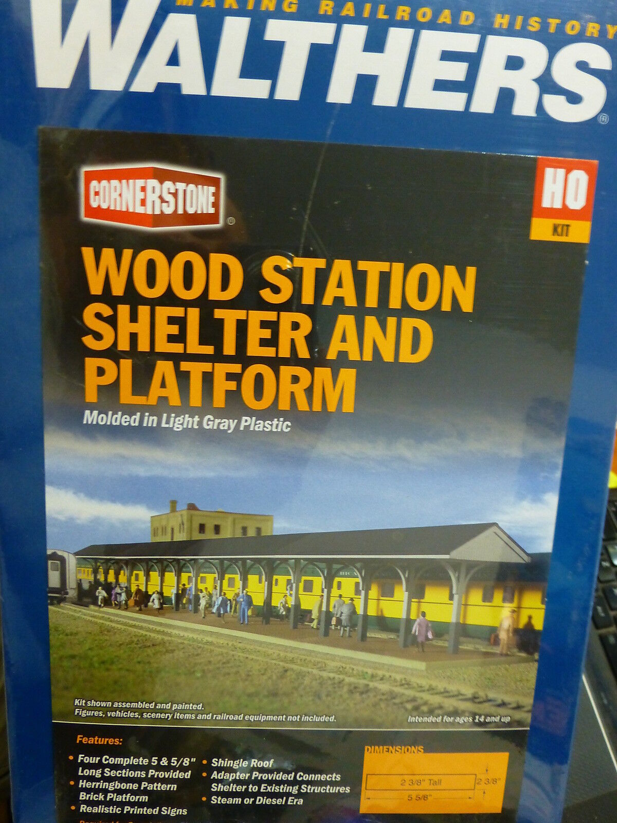 Walthers HO #933-3188 Wood Station Shelter & Platform (Kit) Plastic