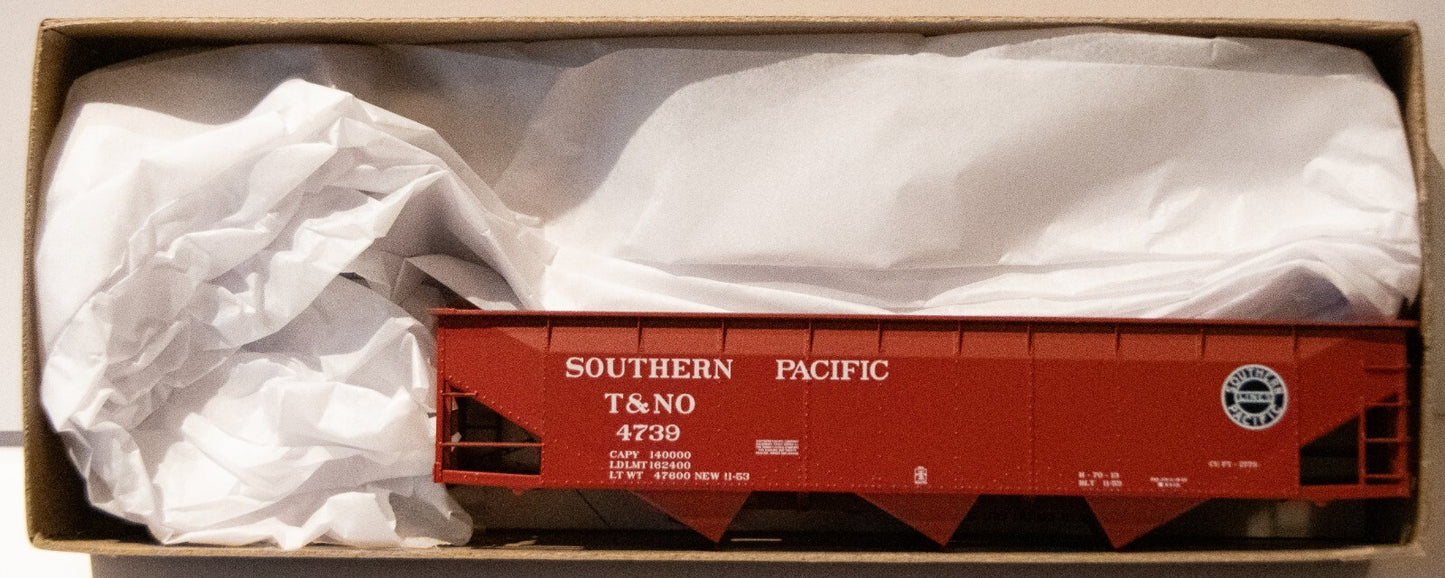 Accurail HO #8163 (3Pack) AAR 70-Ton Offset-Side 3-Bay Hopper 3-Pack - Kit -- So