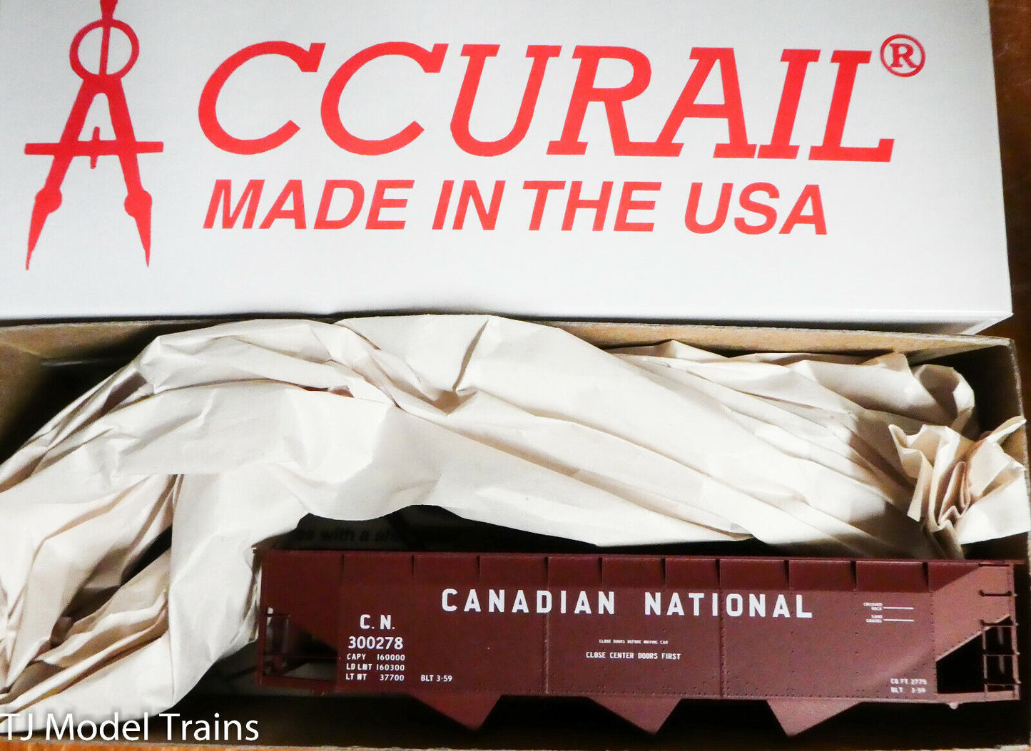 Accurail HO #7564 Canadian National / CN (70-Ton Offset Triple Hopper Kit) NEW