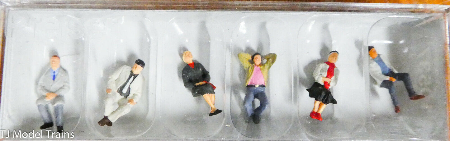 Preiser HO #10537 Passengers -- Seated Passengers (Painted Figures)