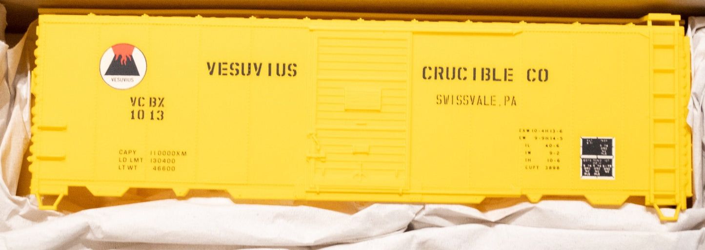 Accurail HO #1996 (40' Box) Vesuvius