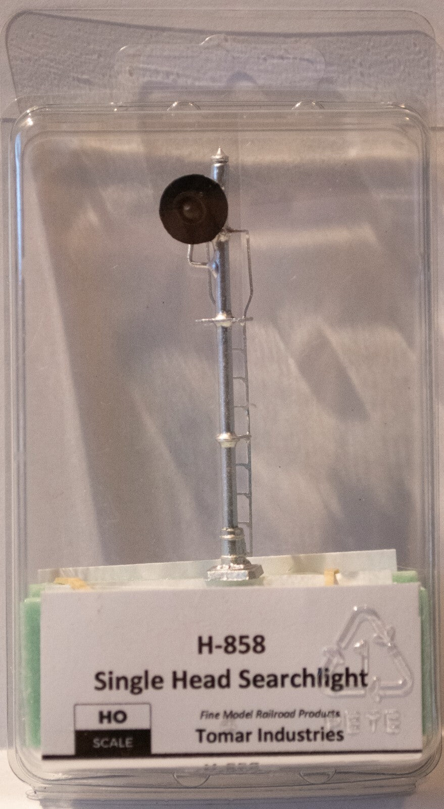 Tomar Industries #H-858 Searchlight Signal -- Single-Head