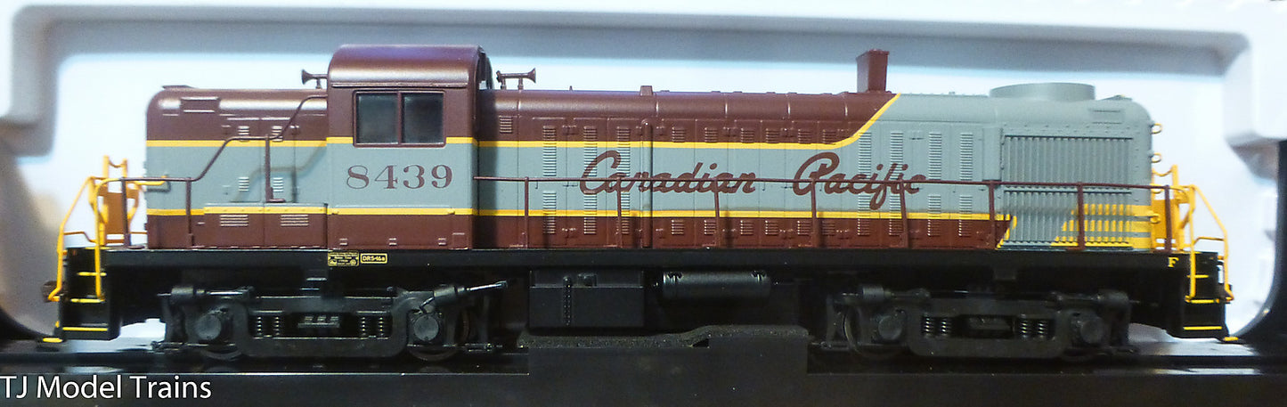 Atlas HO #10001953 (Rd #8439) Canadian Pacific RS-3 Locomotive (DCC)