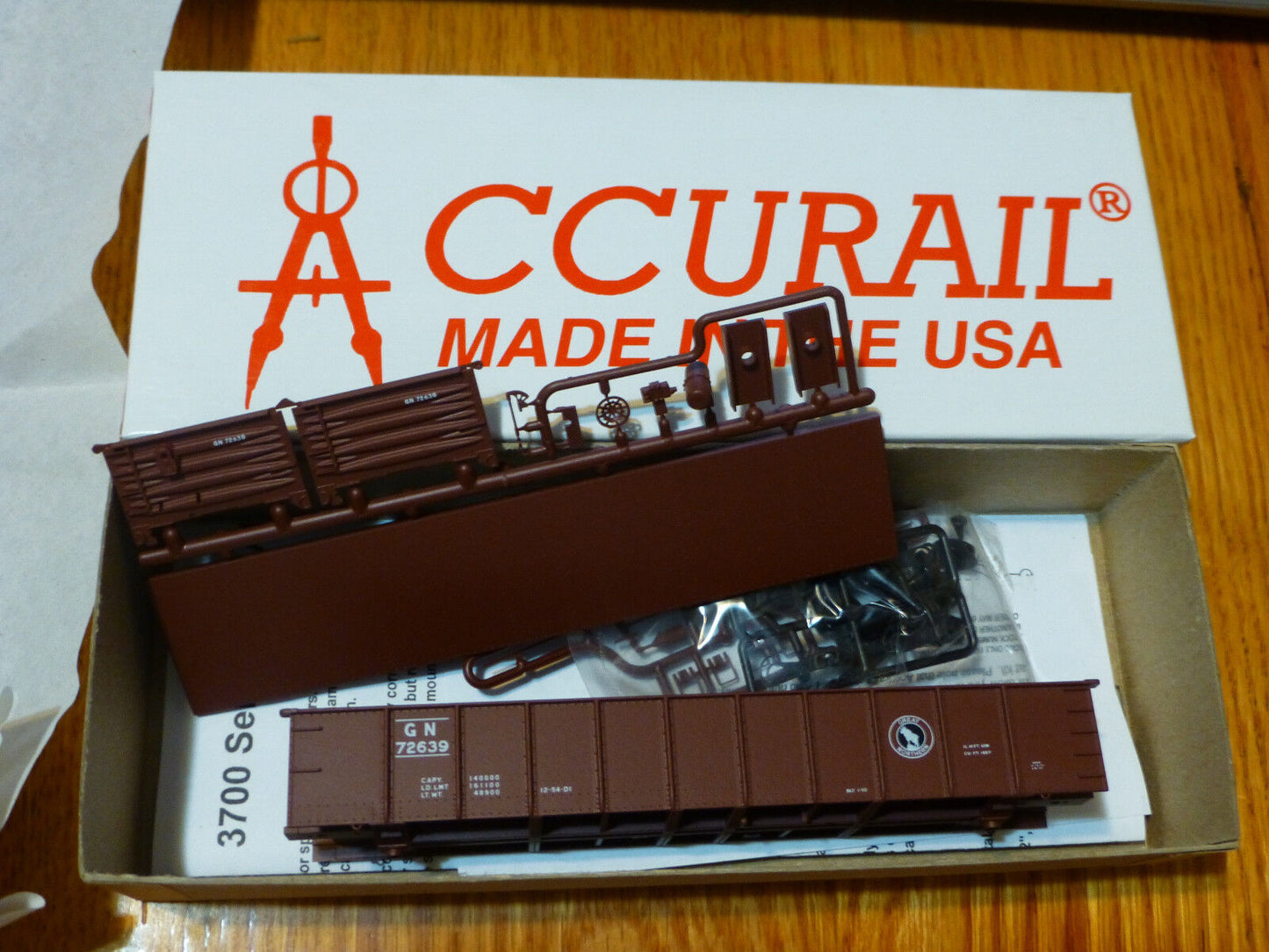 Accurail HO #3712 AAR 41' Drop End Gondola / GN