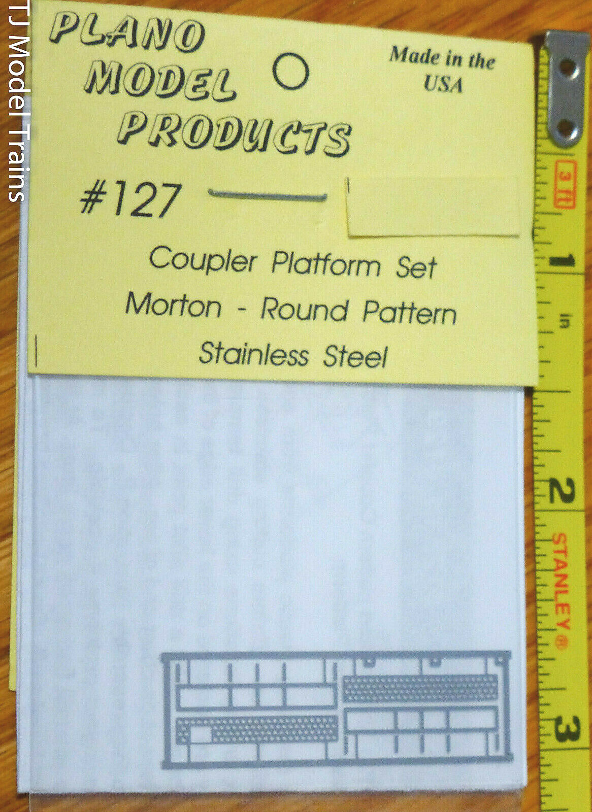 Plano #127 Coupler Platform - Partial Car Width -- Morton Round Pattern