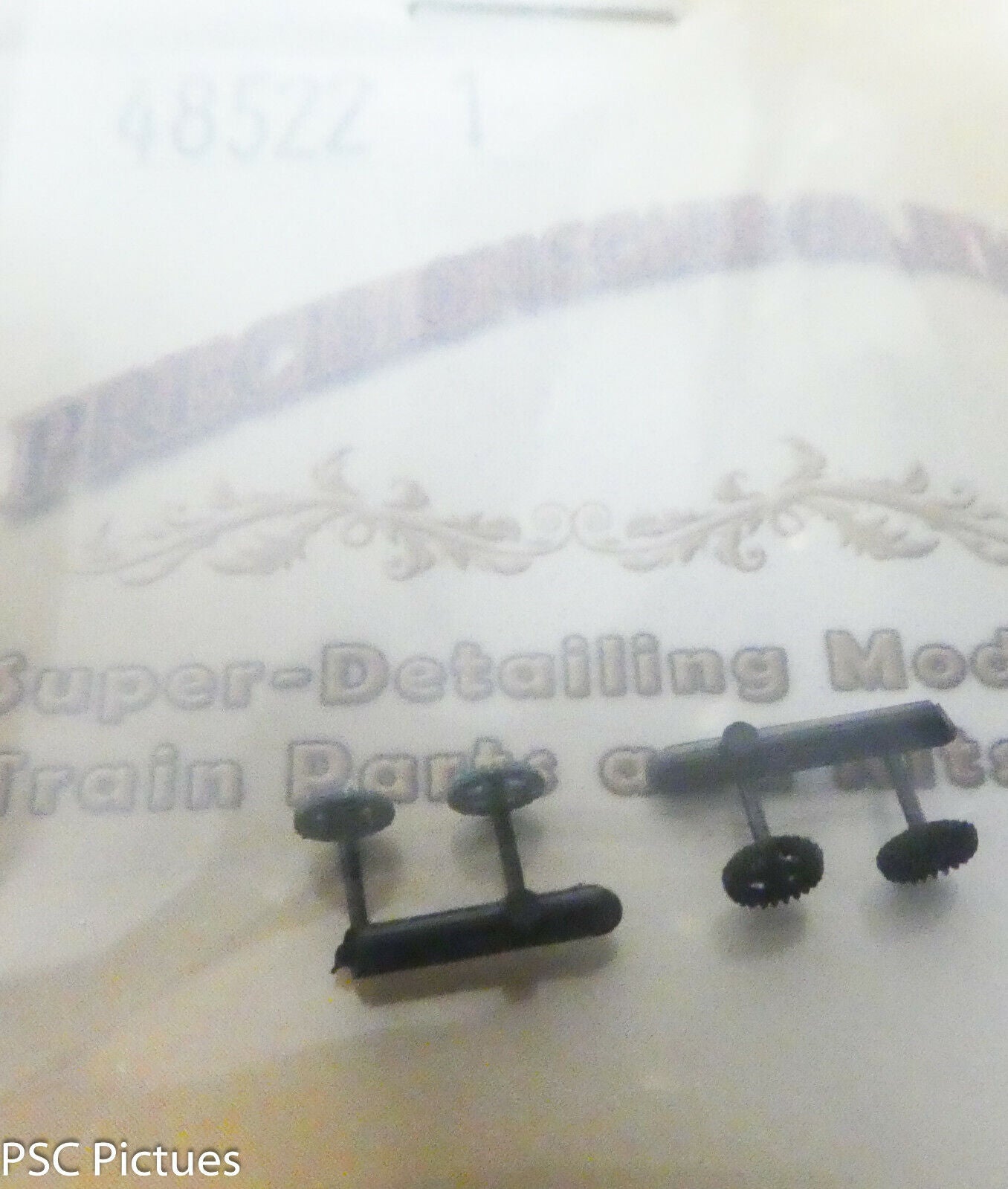 Precision Scale O #48522.1 Round Valve Handles, .130ths. Two 4-Spoke,Two 6-Spoke