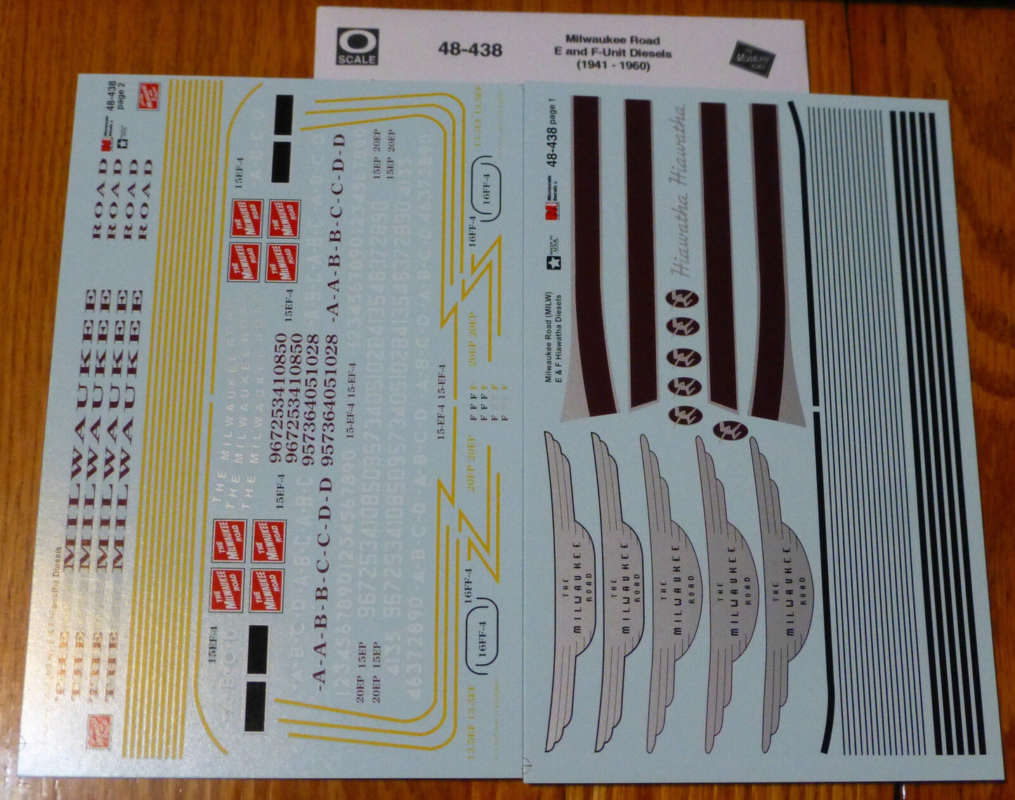 Microscale Decal O #48-438 Milwaukee Road E and F Unit Diesels (1941-1960)