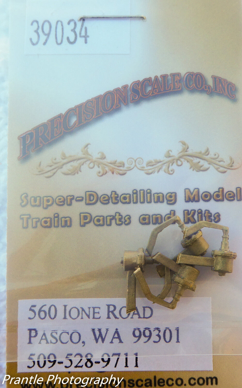Precision Scale HO #39034 Cylinder for #3954 Alco Truck  (Pkg 4)