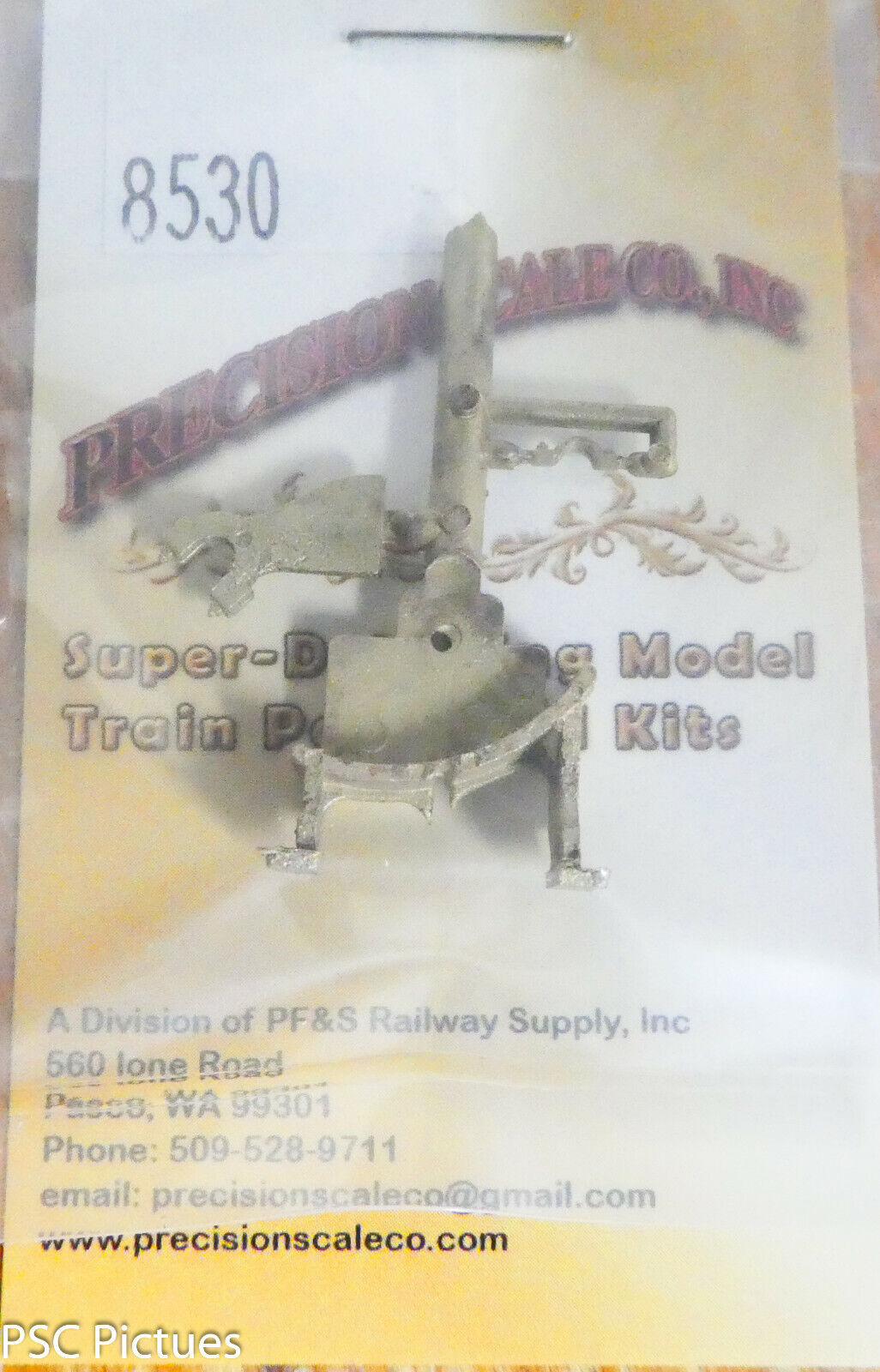 Precision Scale O #8530 Bracket, Bottom Mounting, for: 2-Cylinder Engine (Brass