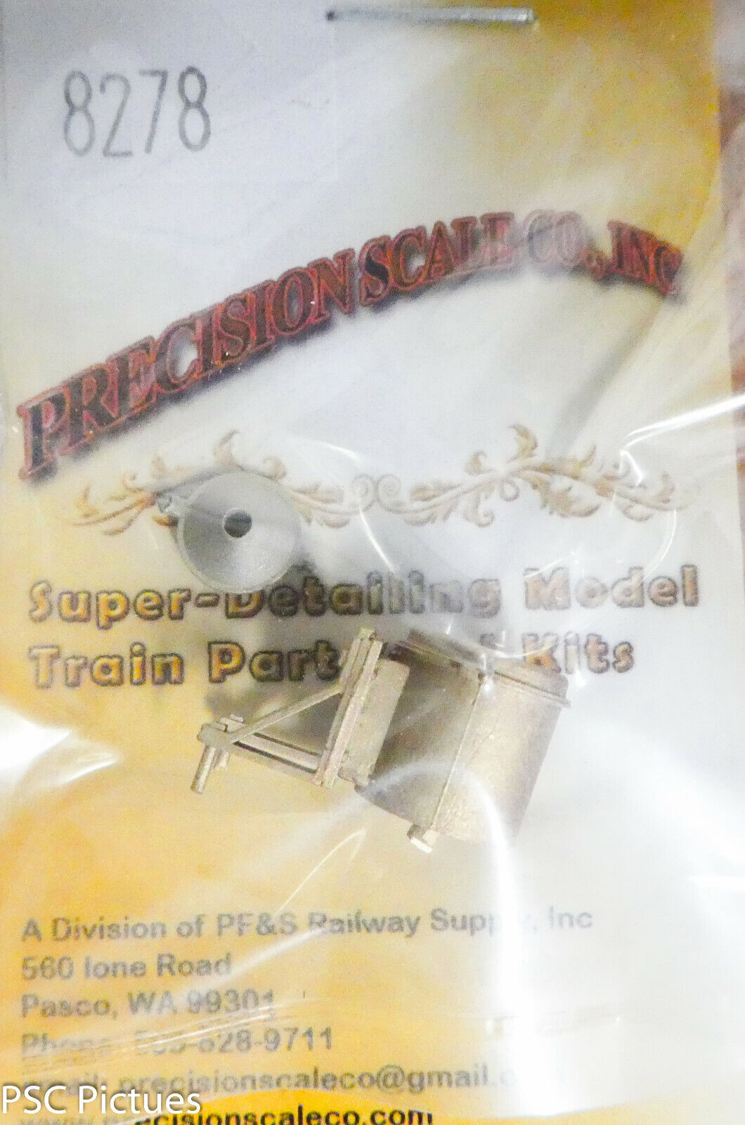 Precision Scale O #8278 Back-Up Light w/Bracket for Shay's & Others (Brass)