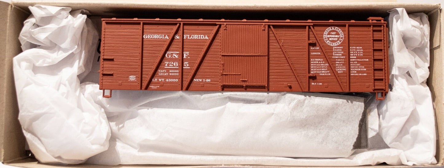 Accurail HO #8168 (3Pck) 40' 6-Panel Single-Sheathed Wood Boxcar w/Steel Doors &