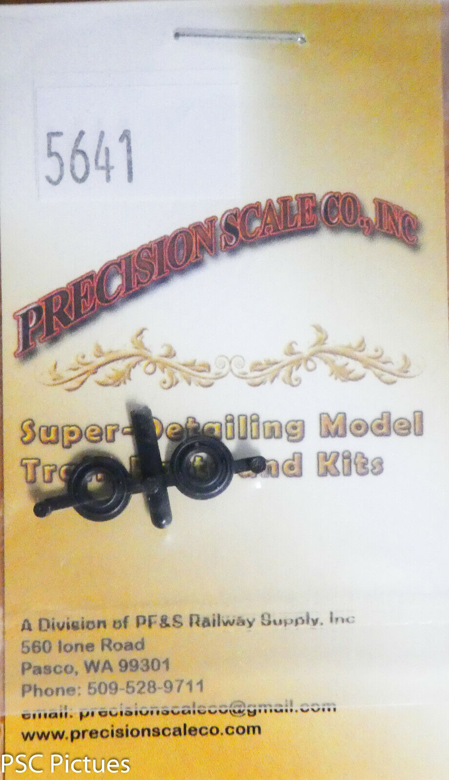 Precision Scale O #5641 Lights, Classification Running, Pyle National (Plastic)