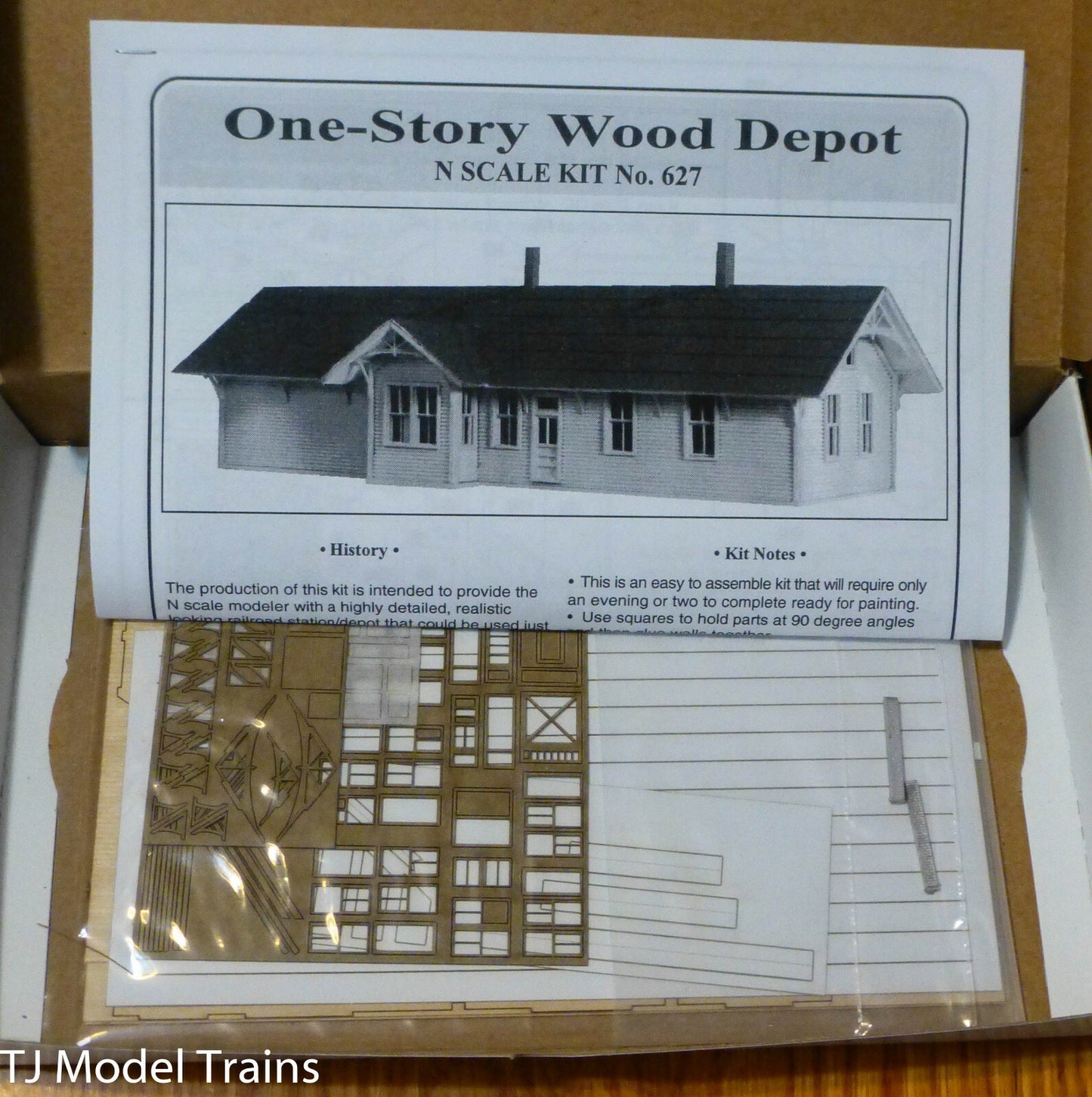American Model Builders #627 Union Pacific Style One Story Depot Kit (Laser Cut)