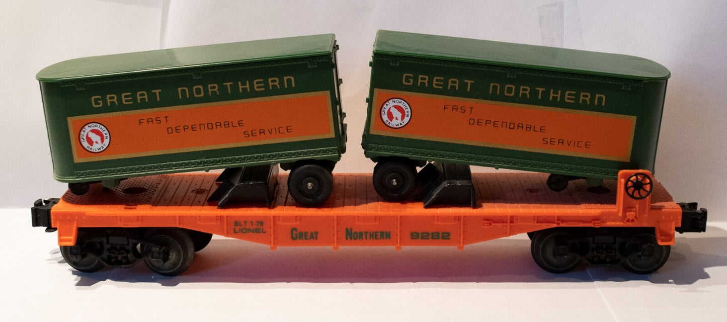 Lionel #6-9282 Great Northern Flat Car With Trailers (Used)