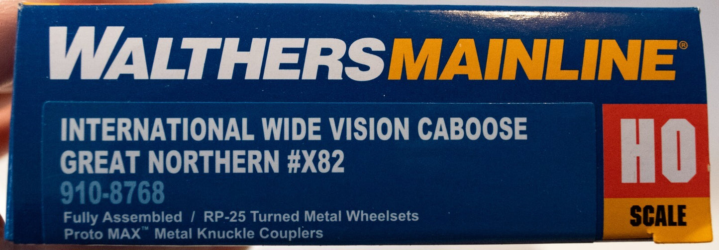 Walthers HO #910-8768 International Wide-Vision Caboose - Ready to Run -- Great