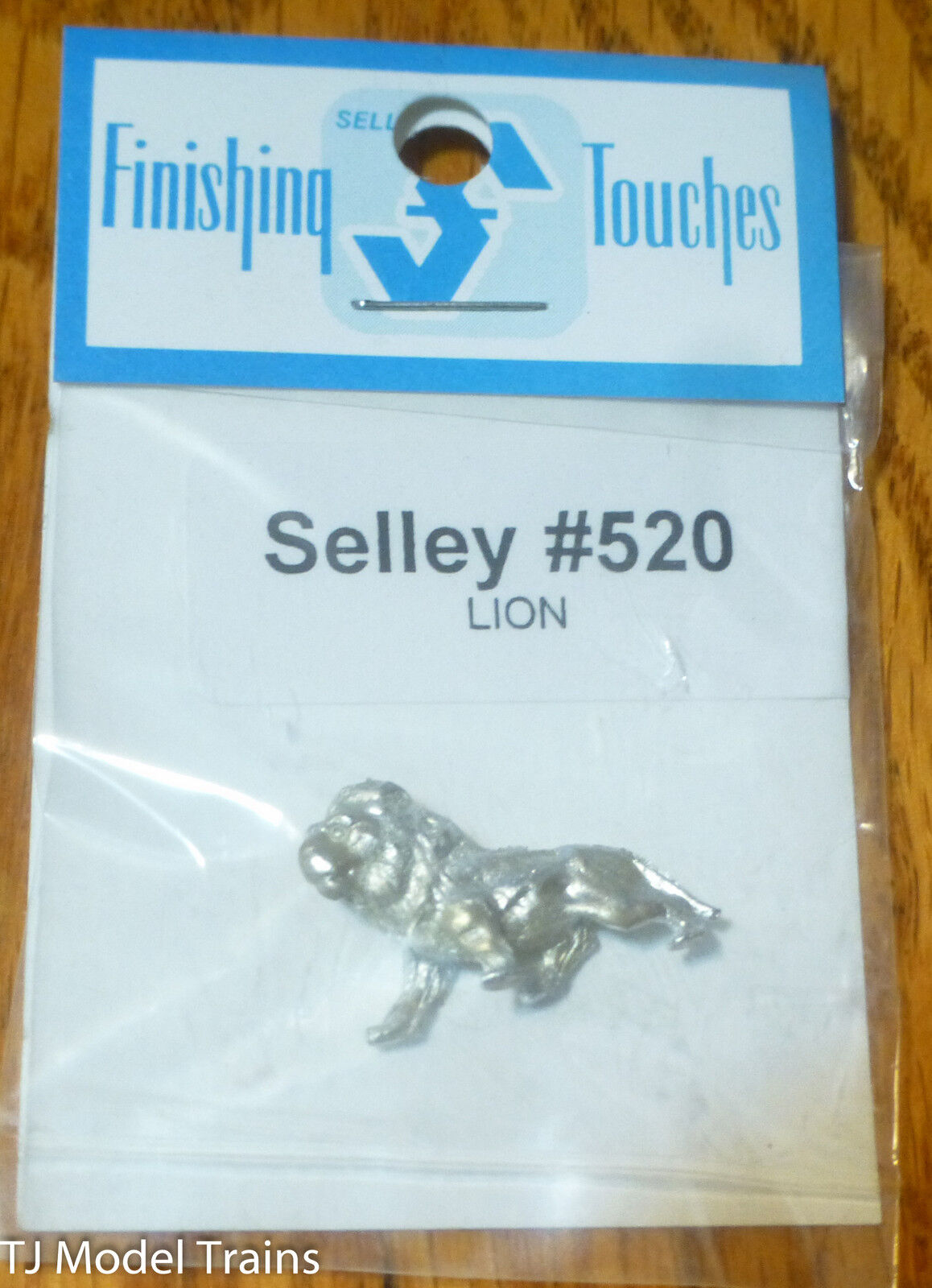 Selley #520 Lion (HO Scale) Light Cast Metal