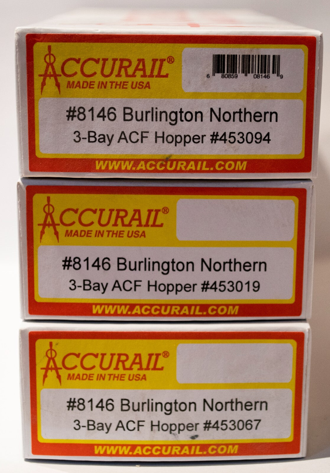 Accurail HO #8146 (3Pack) ACF 47' 3-Bay Center-Flow Covered Hopper 3-Pack - Kit