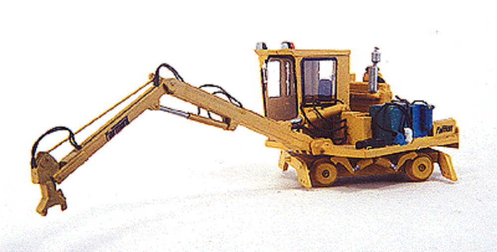 Custom Finishing Models HO #7001 Fairmont Tie Handler (White Metal Kit)