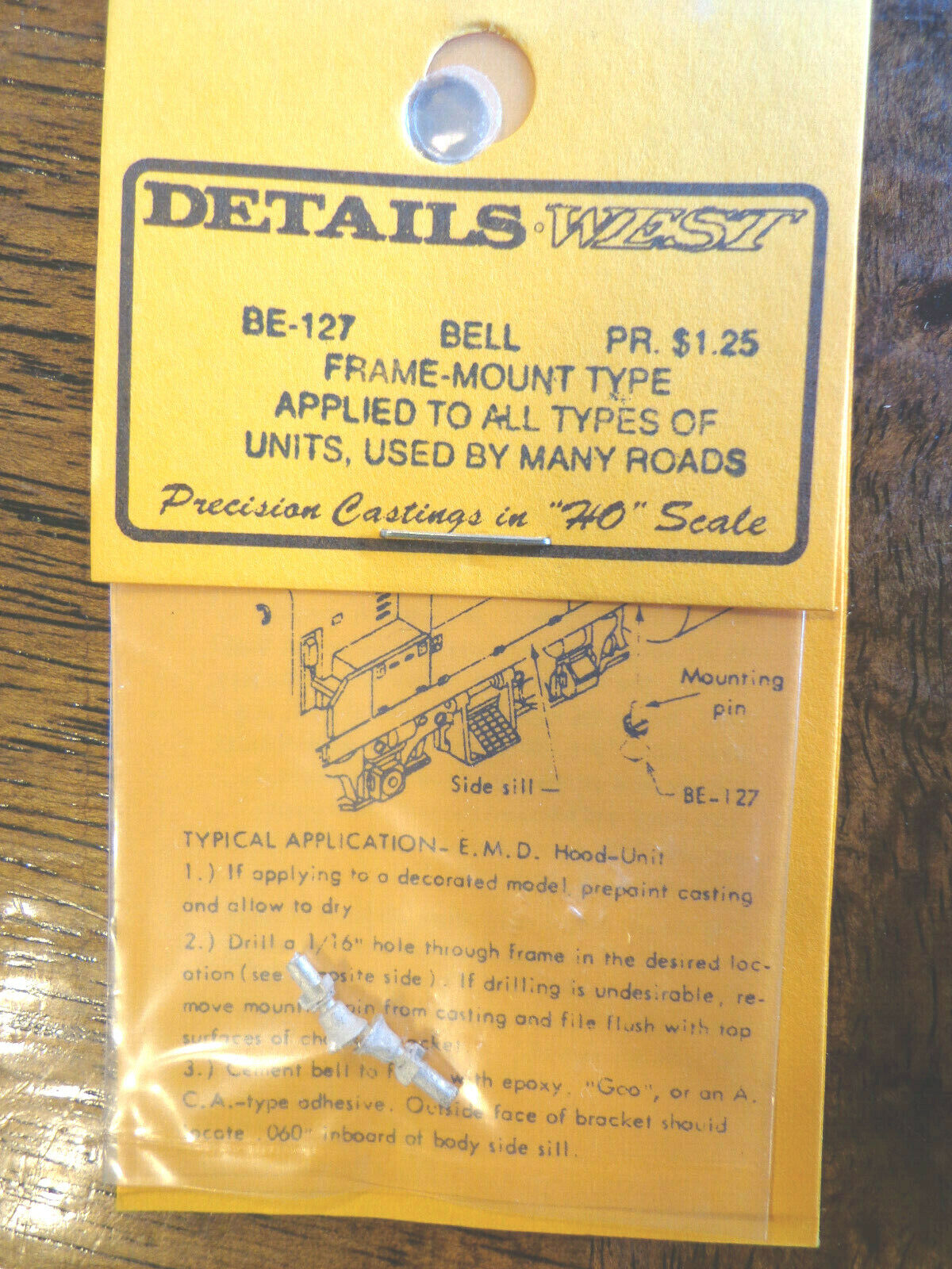 Details West HO #127 Bell Underframe Mount Type (White Metal)