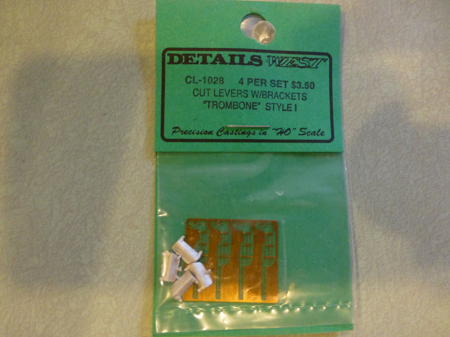 Details West HO #1028 Cut Levers W/Brackets "Trombone" Style I 4 Per Set