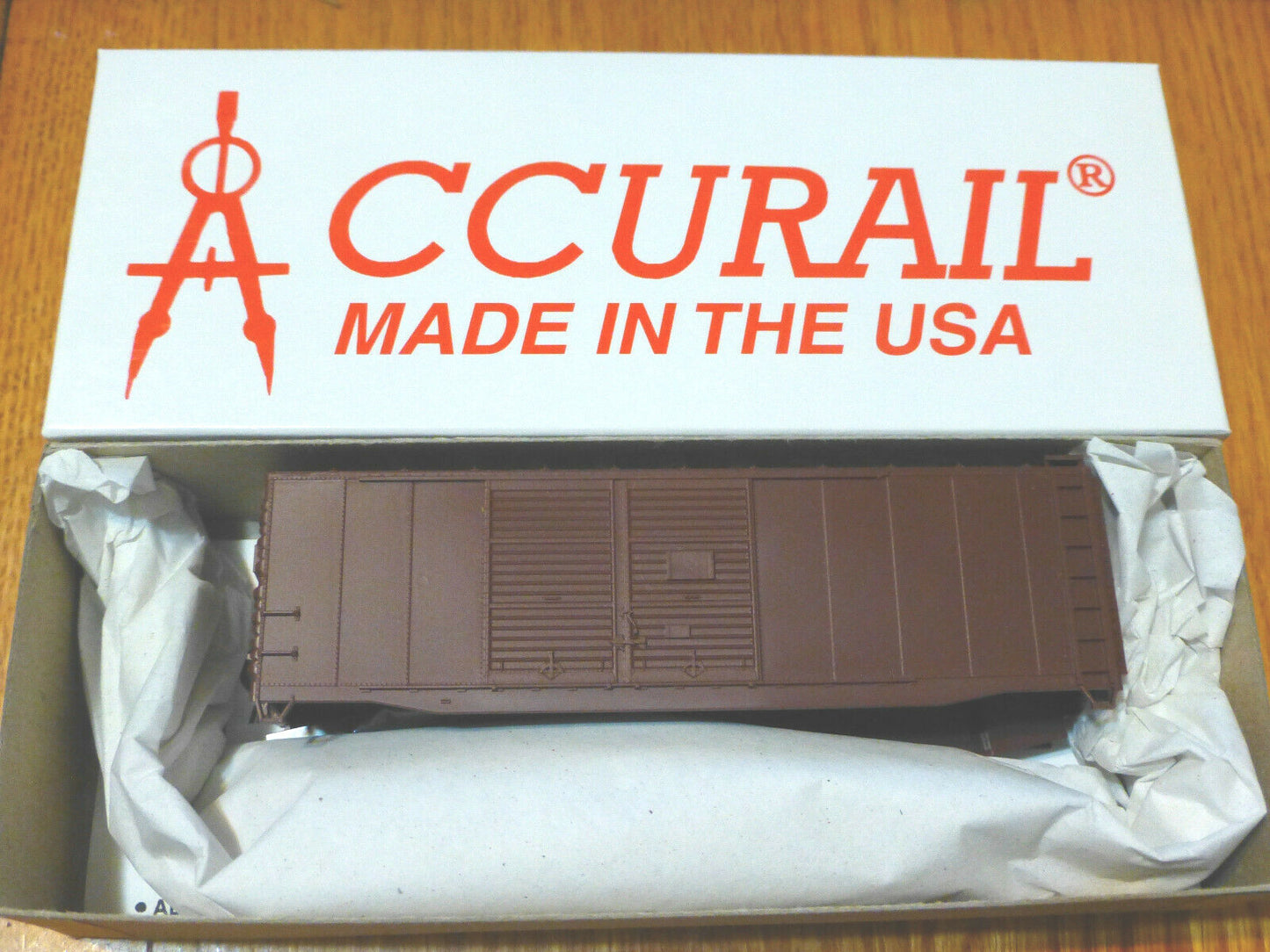 Accurail HO #3600 (40' AAR DD Box) Undec. Plastic Kit