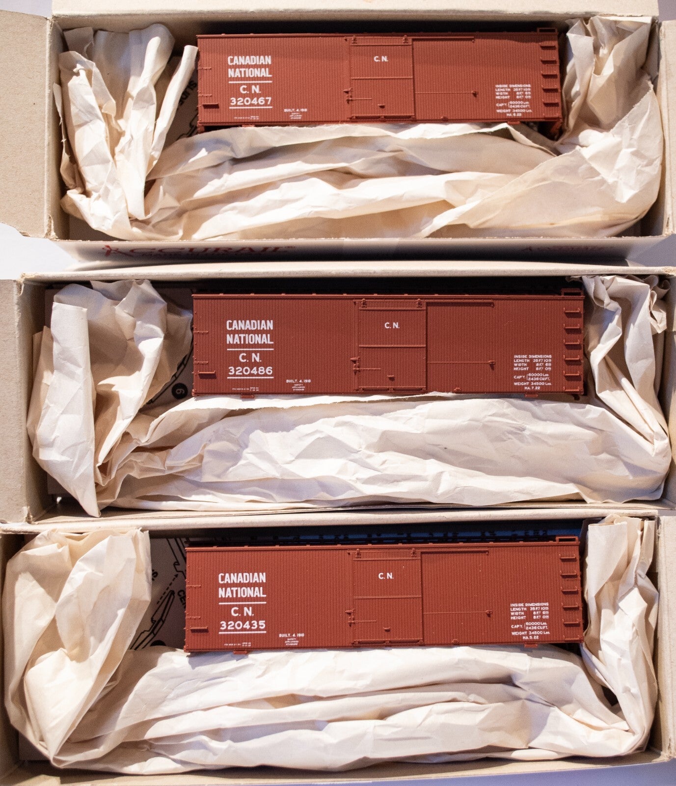 Accurail HO #8169 36' Double-Sheathed Boxcar 3-Pack - Kit -- Canadian National #
