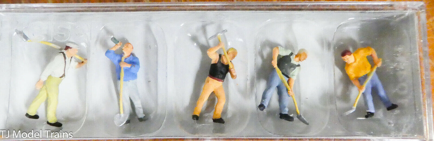 Preiser HO #10461 People Working -- Workers w/Picks & Shovels (Painted Figures)