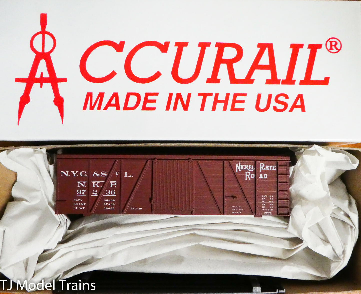 Accurail HO #81401 Nickel Plate (36' Fowler Wood Box Car) (Plastic Kit)