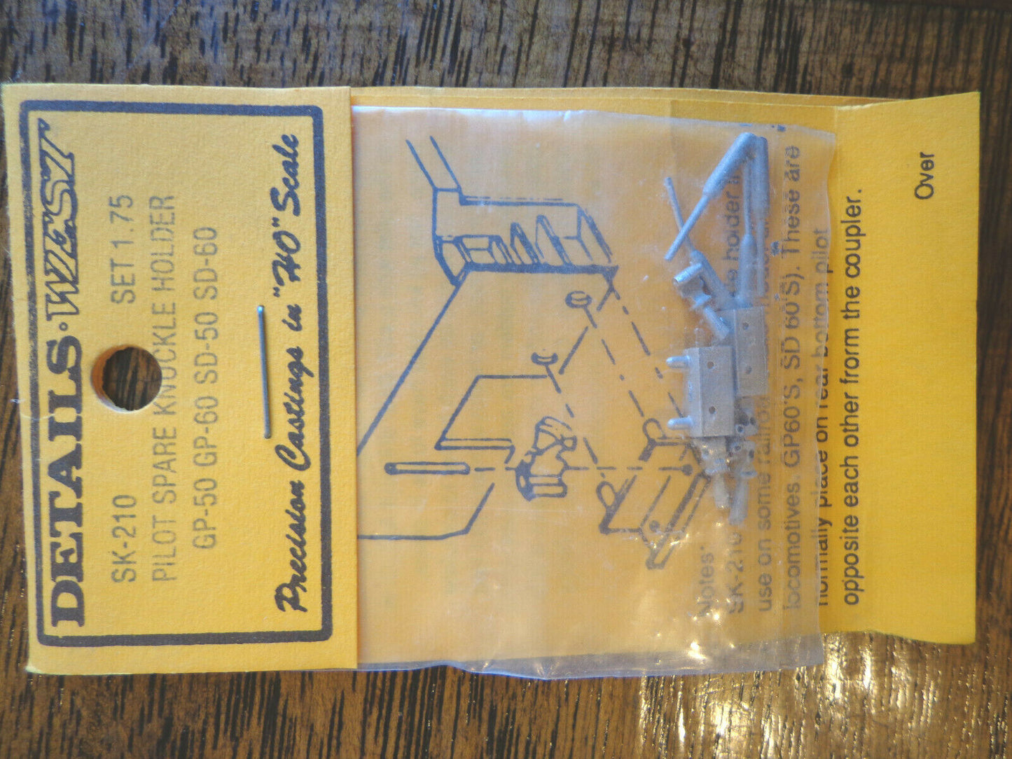 Details West HO #210 Pilot Spare Knuckle Holder for GP50s & GP60s