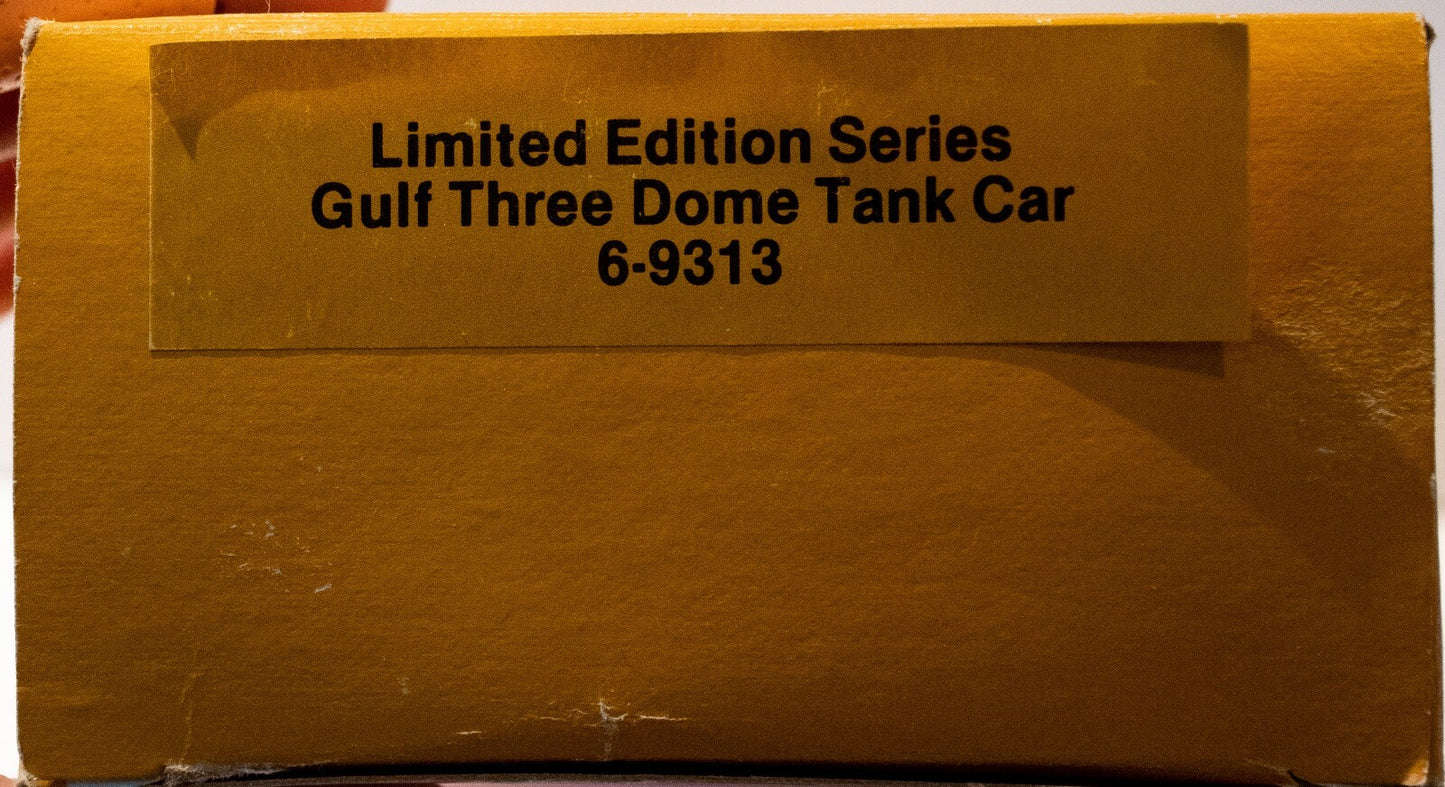 Lionel O Scale (Used) #3913 Limited Edition Series Gulf Three Dome Tank car