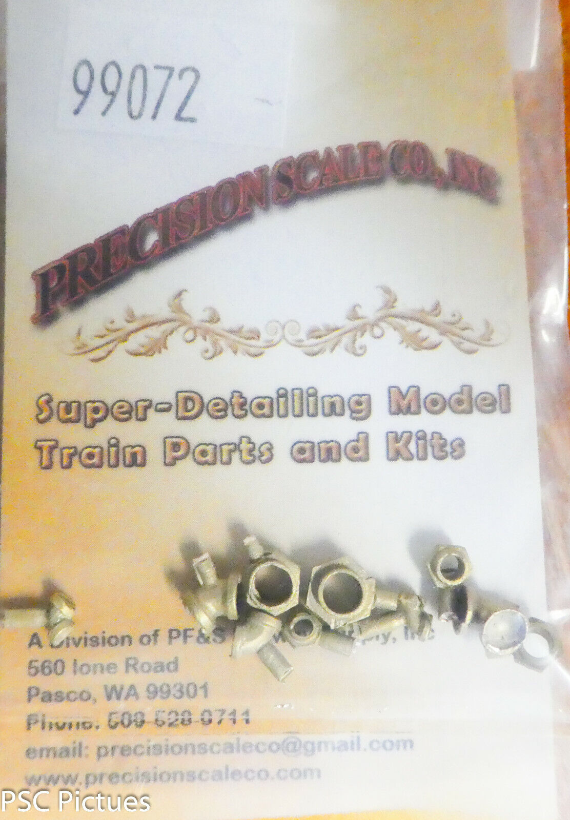 Precision Scale #99072 Pipe Fitting Cluster w/Unions & 90 Degree Elbows (Brass)