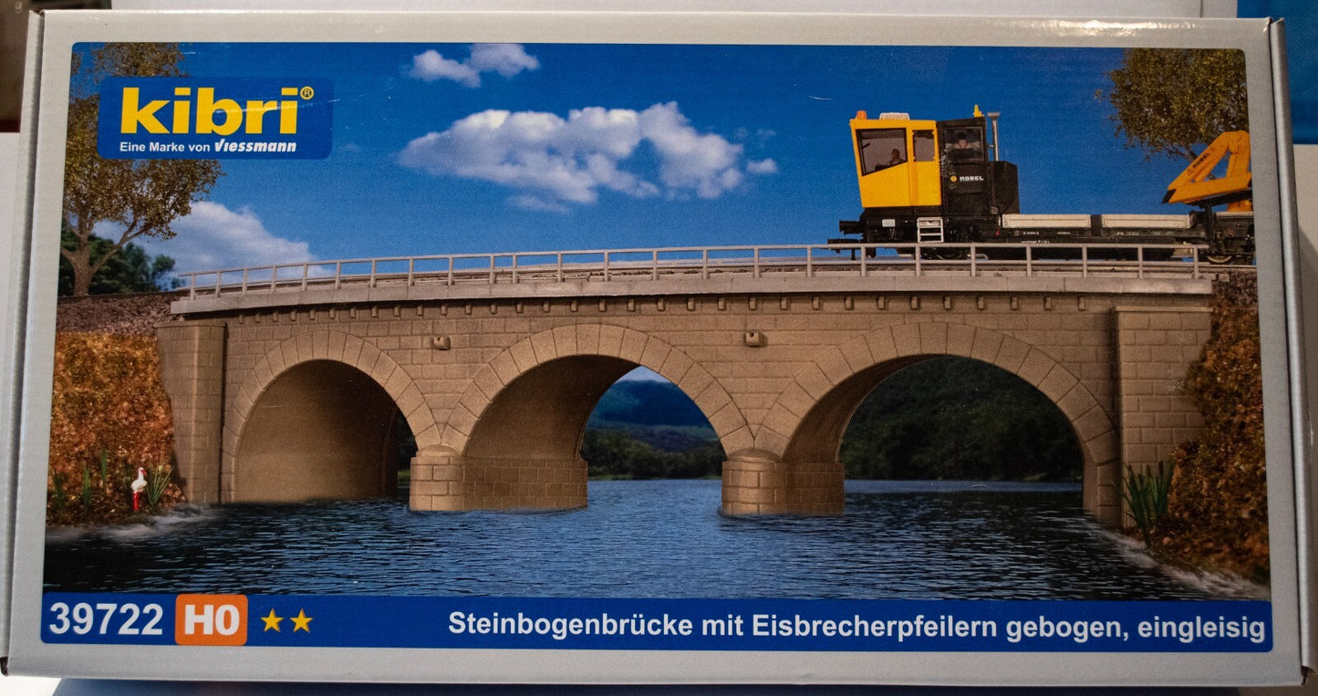 Kibri HO #39722 Curved Stone Arch Bridge w/Ice-Breaker Columns -- Single Track 4