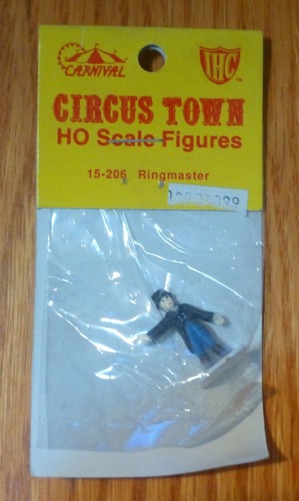 IHC / Circus Town #15-206 Ringmaster  (HO Scale)