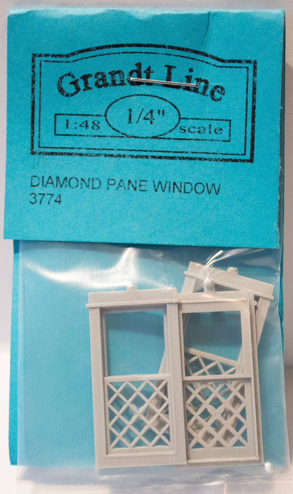 Grandt Line 1/4 #3774 	Double-Hung Window w/Diamond Pattern -- 24 x 50" pkg(3)