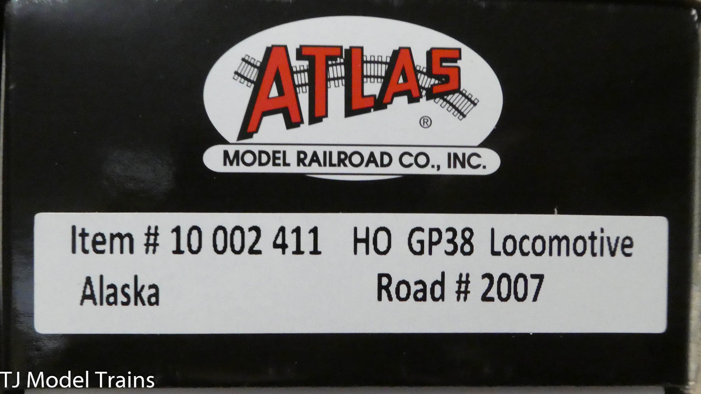 Atlas HO #10002411 GP38 Locomotive- Alaska (Rd #2007)
