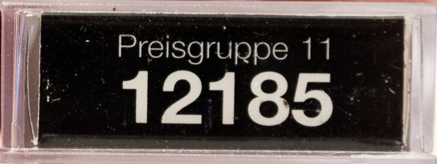 Preiser HO# 12185 Past Kaisers 6/