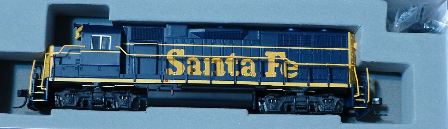 Atlas N #49852 EMD GP38 Low Nose, Dynamic Brakes - Standard DC - Santa Fe -