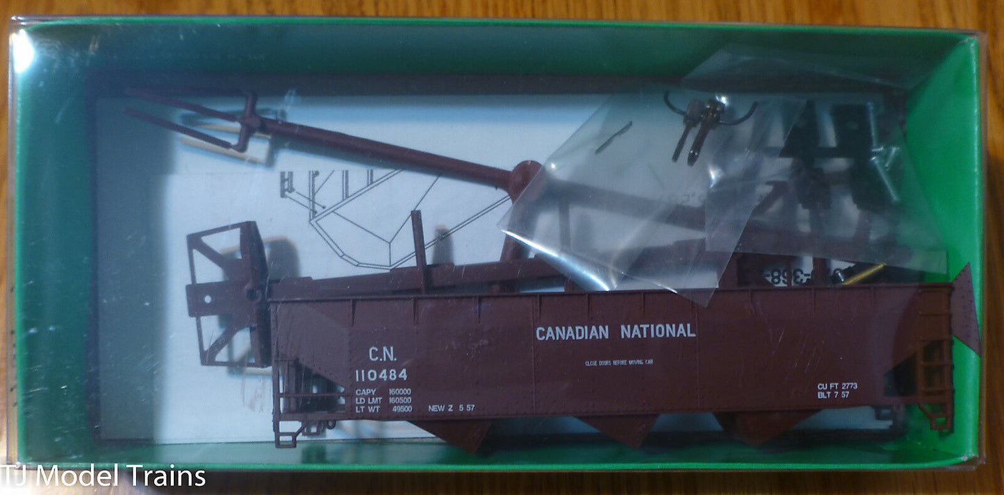 Bowser #691-11012 (Rd #110484) Canadian National (70 Ton Offset Hopper Kit)